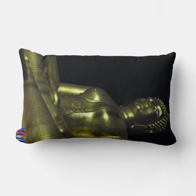 Golden Buddha i natt Lumbarkudde (Framsida)