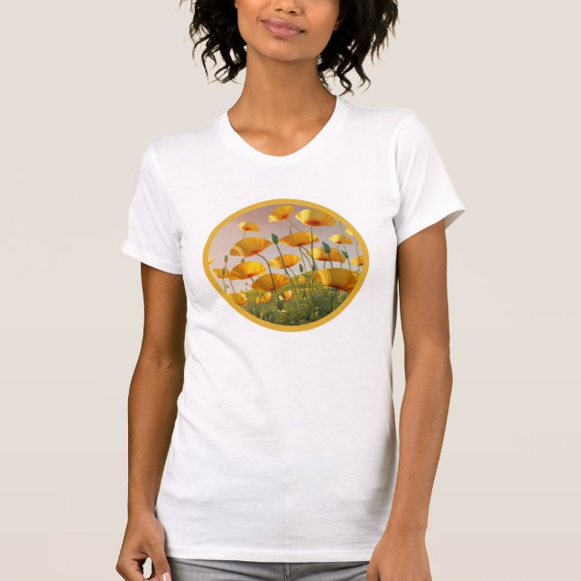 Golden California Poppy Meadow Women t-shirt. T Shirt (Framsida)