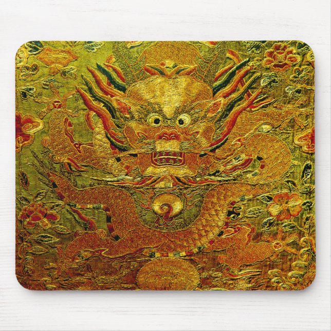 Golden dragon Chinese embroidery Ming dynasty Musmatta (Framsidan)