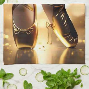 Golden Elegance: Ballerina Shoes på Guld Bokeh Kökshandduk
