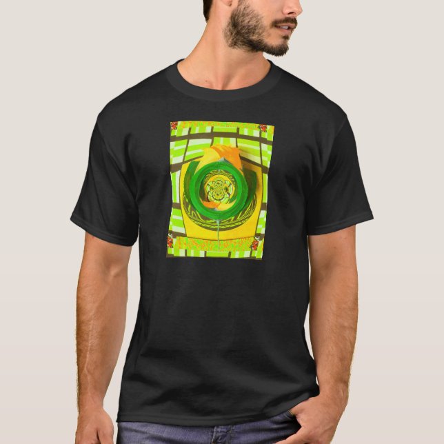 Golden Elegance: Snygg afrikansk Gul ros Art Tee (Framsida)