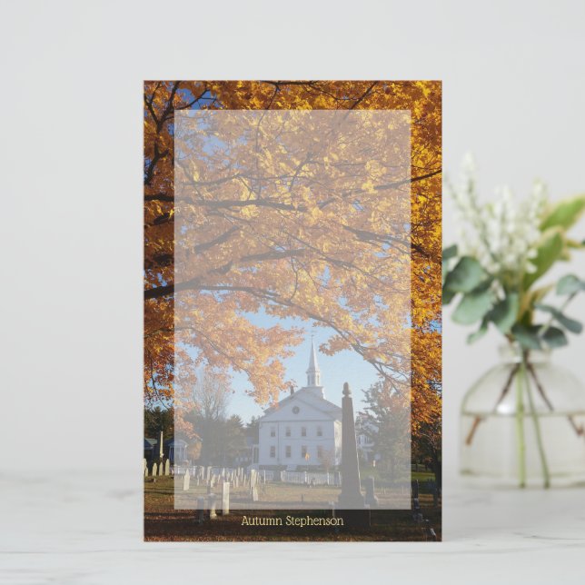 Golden Fall Foliage with Church and Cemetery 2 Brevpapper (Stående Fram)