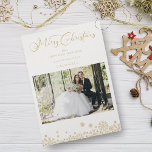 Golden First God jul Romantic Typography<br><div class="desc">Använd först God jul-Helgdagarna av romantisk typografi med färgkuvert. VIKTIGT MEDDELANDE: Den här designen ingår i en samling och har andra samordnade inslag som du kan hitta i min butik. Ibland kan det vara svårt att på ett estetiskt sätt justera och placera texterna eller initialer på mönstren, om så är...</div>