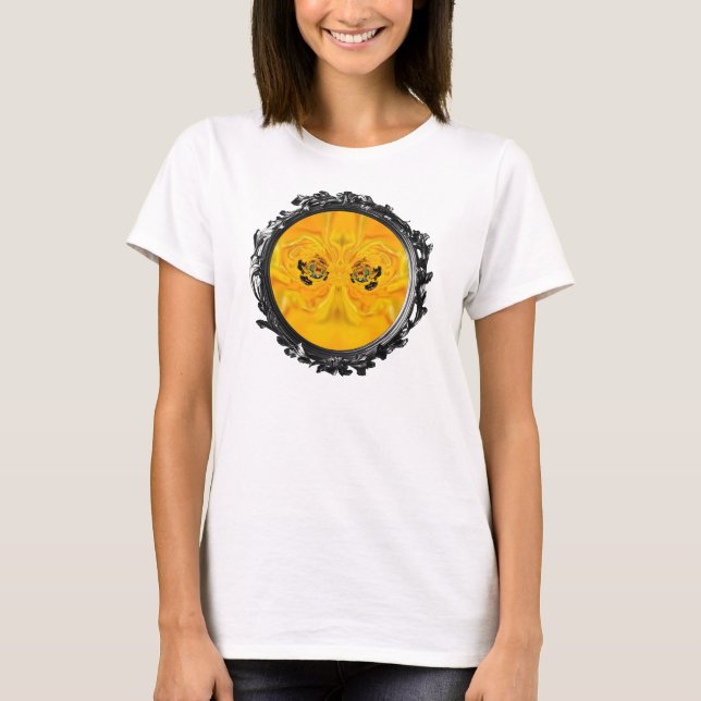 Golden Fish Woman T Shirt (Framsida)