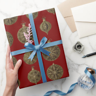 Golden jul bollar presentpapper