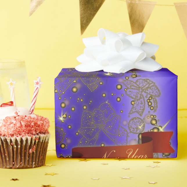 Golden Julgran på Blue Presentpapper (Skapare uppladdad)