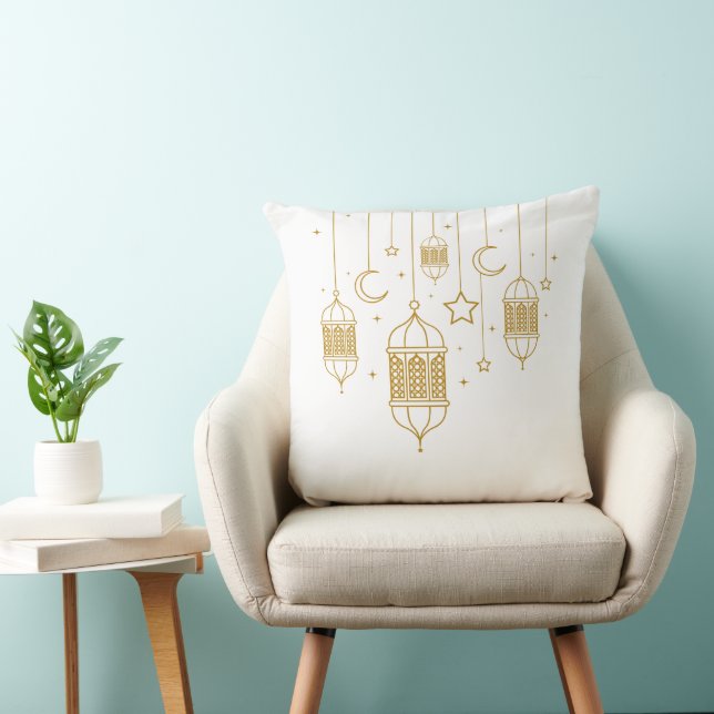 Golden Lantern Garland Pillow  Kudde (Stol)