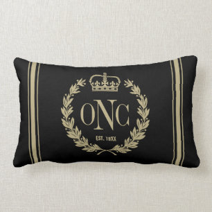 Golden Laurel Wand Monogrammed Logotyp Pillow Lumbarkudde
