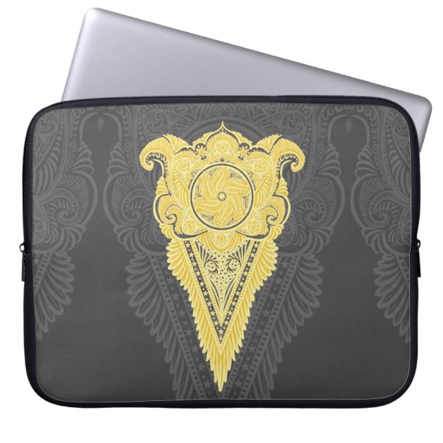Golden Ornamental Flame Laptop Sleeve (Framsidan)