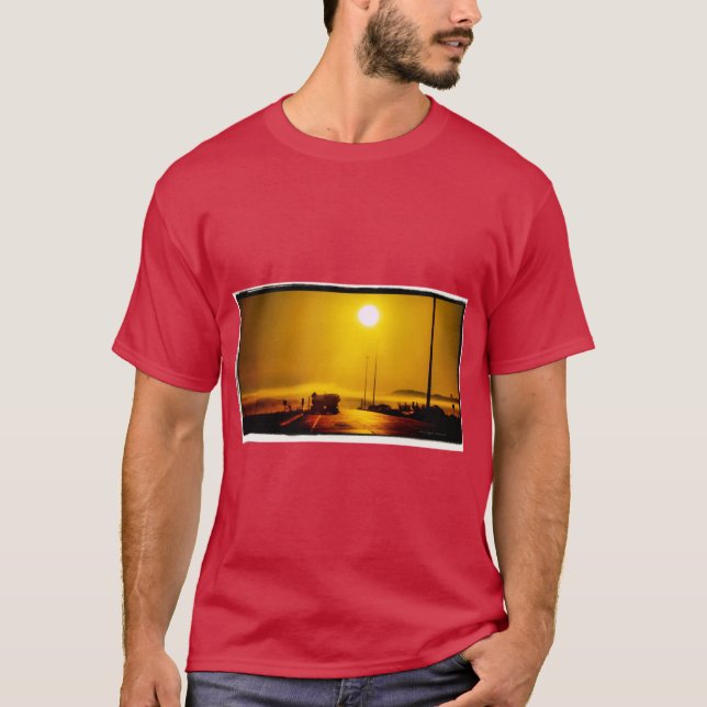 Golden Oversized T Shirt (Framsida)