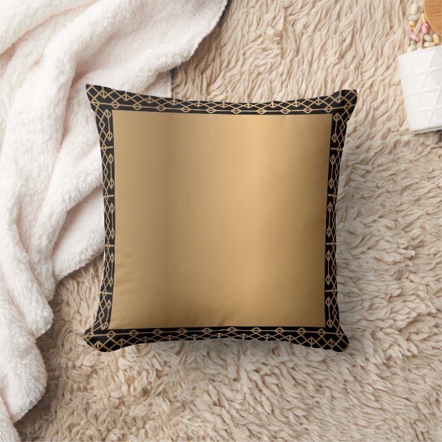 Golden Pillow med Black Trim Kudde (Filt)