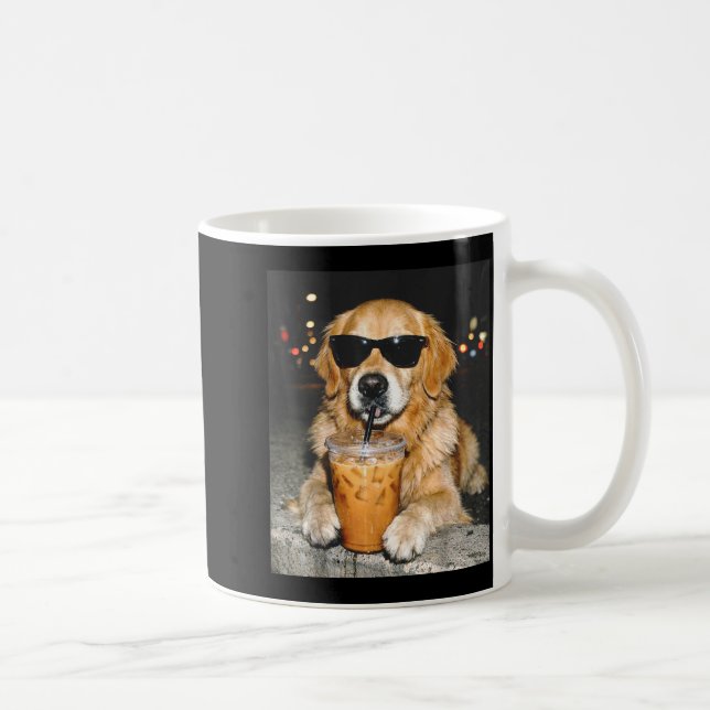 Golden retriever dricker iskaffe rolig hund kaffemugg (Höger)