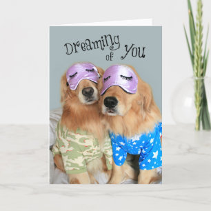 Golden Retriever drömmer om din Alla hjärtans dag Helgkort