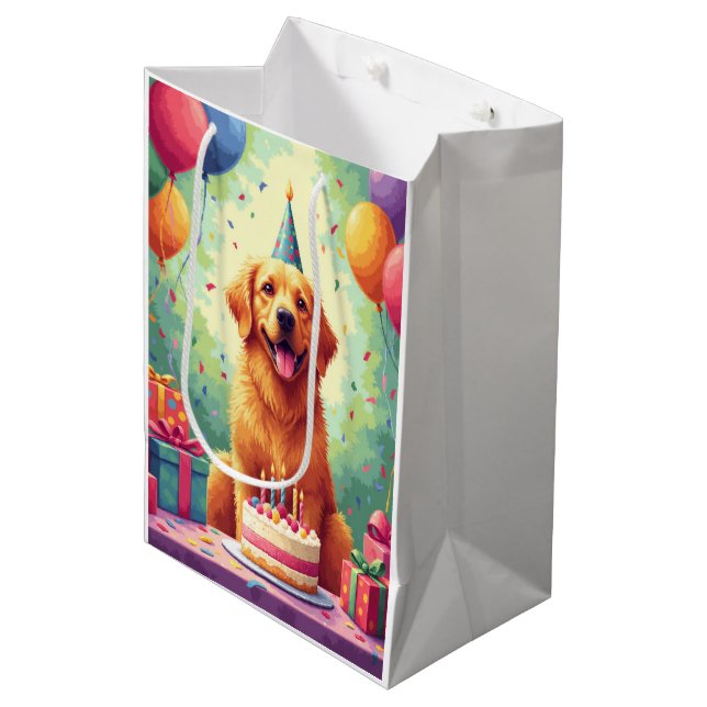 Golden Retriever Födelsedagsfirande (Framsidan Vinklad)