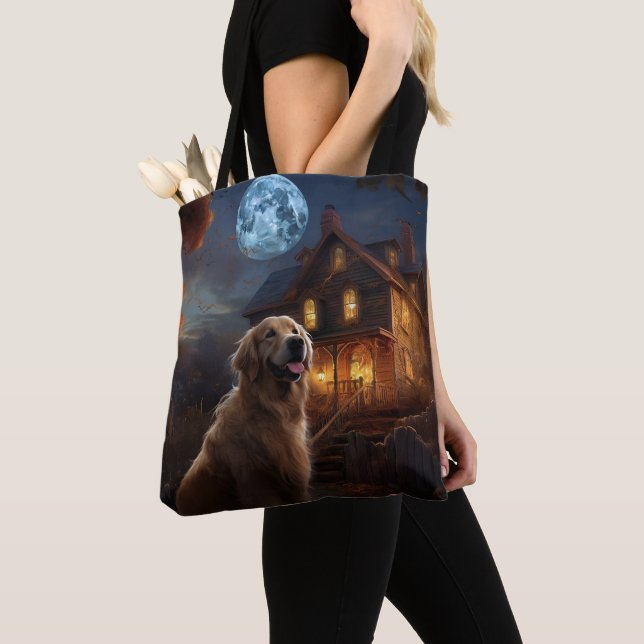 Golden Retriever Halloween Scary Tygkasse (Närbild)