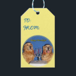 Golden Retriever Hanukkah Menorah Lighting Presentetikett<br><div class="desc">De här märkrna har gyllene hämtare som lyfter menorah för Hanukkah. Budskapet lyder: "Lycklig Hanukkah".</div>