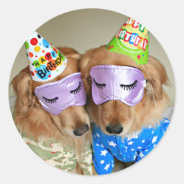 Golden Retriever i Pajamas Sömnmask Birthday Runt Klistermärke