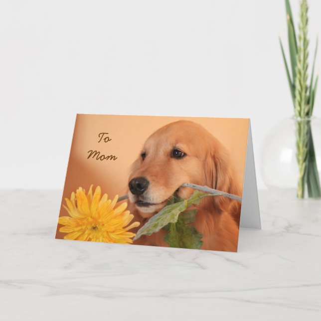 Golden Retriever med blommande Mors dag-kort Kort (Framsida)