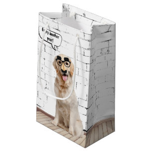 Golden Retriever med Mustache Mask