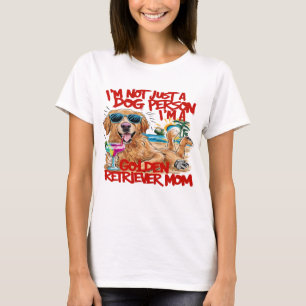 Golden Retriever med solglasögon och dryck T Shirt