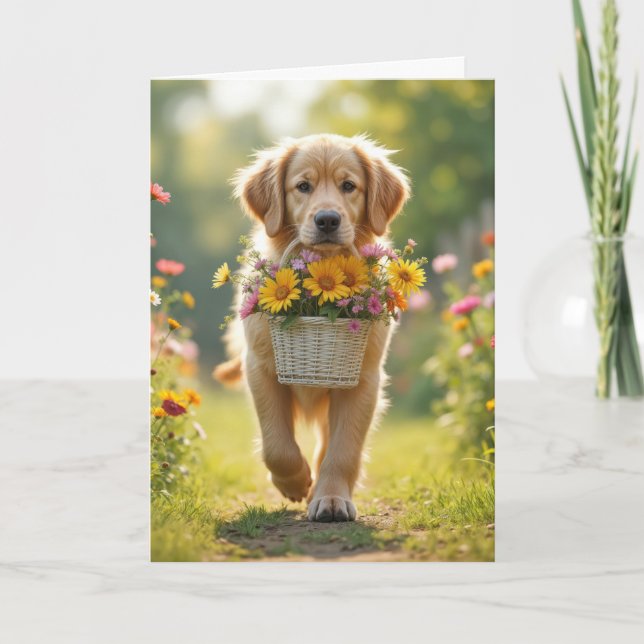 Golden Retriever på födelsedagen med blomma Basket Kort (Framsida)