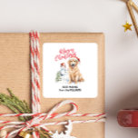 GOLDEN RETRIEVER SNÖ GOD JUL ANPASSNINGSBAR TEXT FYRKANTIGT KLISTERMÄRKE<br><div class="desc">I julfest med en GOLDEN RETRIVER WITH SANTA HAT AND SNÖGUBBE PET STICKER MÄRKRE. Lägg till en personlig beröring med ett anpassningsbar-meddelande med hjälp av mallen. ANVÄNDA FÖR DJURLEVER,  HUND ELLER KATEGÄGARE,  KAT DAM,  KAT ELLER HUND PERSONER ELLER NÅGON SOM KÄRLEK HANS HÅRIG FRIEND</div>