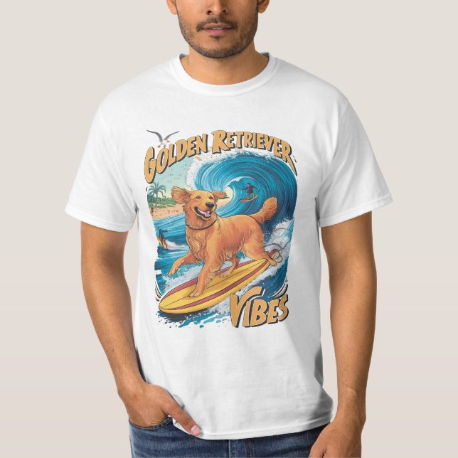 Golden Retriever Surfing Paradise T Shirt (Framsida)