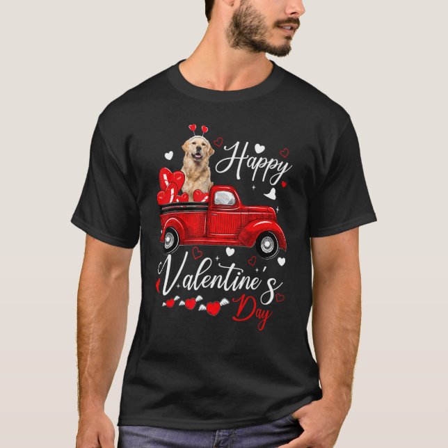 Golden retriever Valentine's Day Dogs Red Truck He T Shirt (Framsida)