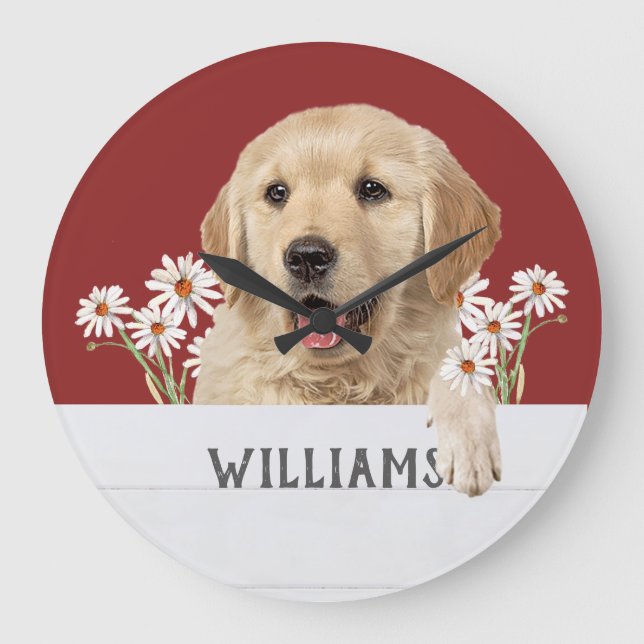 Golden Retriever with Daises Stor Klocka (Framsida)