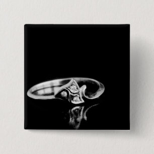 Golden ring knapp