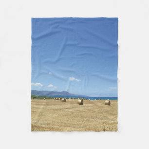 Golden Rolls of Hay and Deep Blue Sea Design Fleecefilt