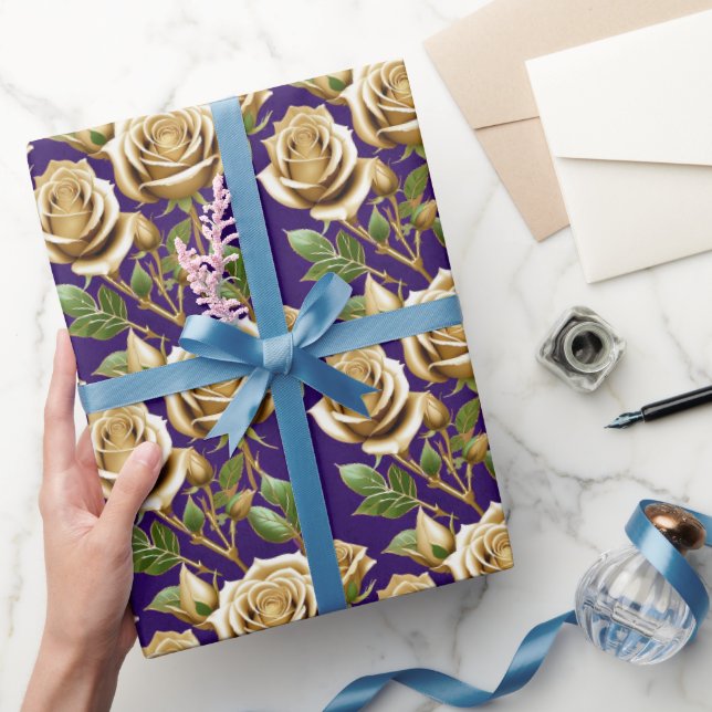 Golden Roses With Lush Green Leaves Presentpapper (Gifting)