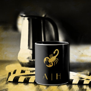 Golden scorpio - lägg till monogram Två-Tonad mugg