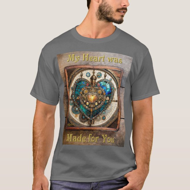 Golden Stached Glass Heart Steampunk Series T Shirt (Framsida)