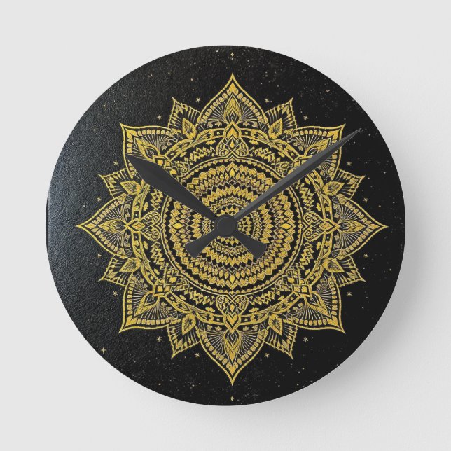 Golden Starburst Mandala on Black Rund Klocka (Framsida)