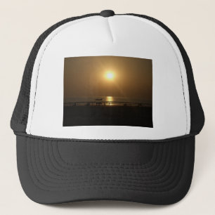 Golden Summer Sunset Reflection on the Beach Truckerkeps
