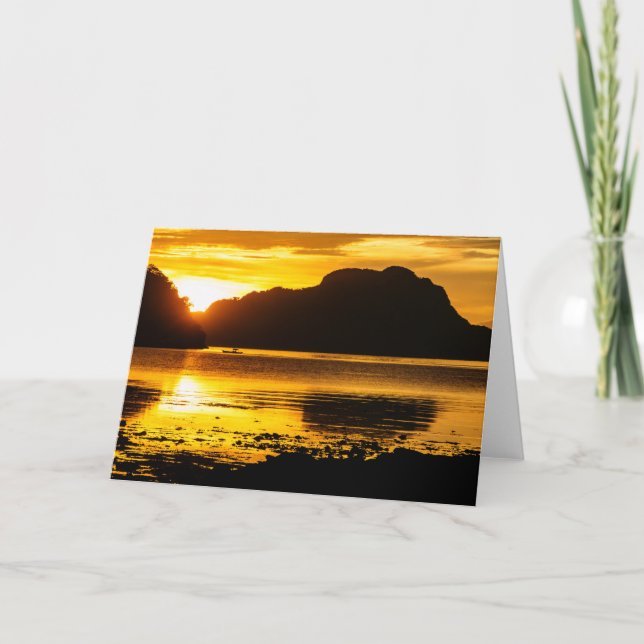 Golden Sunset over Bay Kort (Framsida)