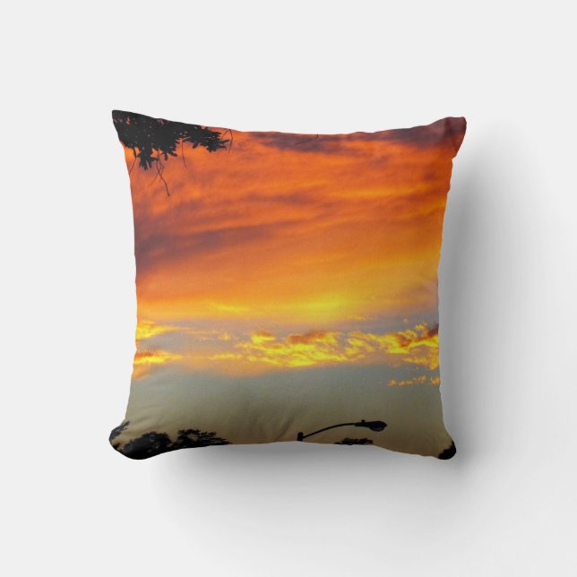 "Golden Time of Day" - Dekorativ kudde (Framsida)