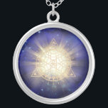 *~* Golden Totem - Helig Geometry Light Rays Silverpläterat Halsband<br><div class="desc">JEWELRY WITH INTENTION (R) - Energetical Enhanced Jewelry. Helig Geometristriangel Mandala och tredje Öga plus ljus- och energistrålar. Som professionell som avstånd andlig energiåterförsäljare sedan 2001 har jag lärt mig, utvecklat och utnyttjat kraften i energisparandet. All min JEWELRY WITH INTENTION (R) bär på läkenergin från positiva manifestationer. JEWELRY är redot...</div>