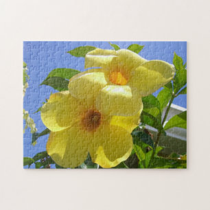 Golden Trumpet Flowers I Pussel