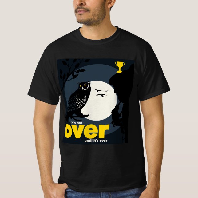 Golden Victory - Motivational Quote & Kliber T Shirt (Framsida)