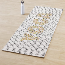 Golden YOGA-text på Black Rand
