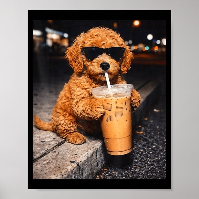 Goldendoodle dricker iskaffe rolig djur-mem poster (Framsidan)