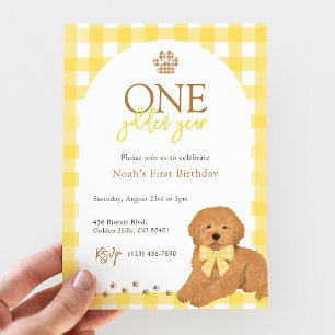 Goldendoodle Gul Gingham Första Födelsedag Inbjudningar
