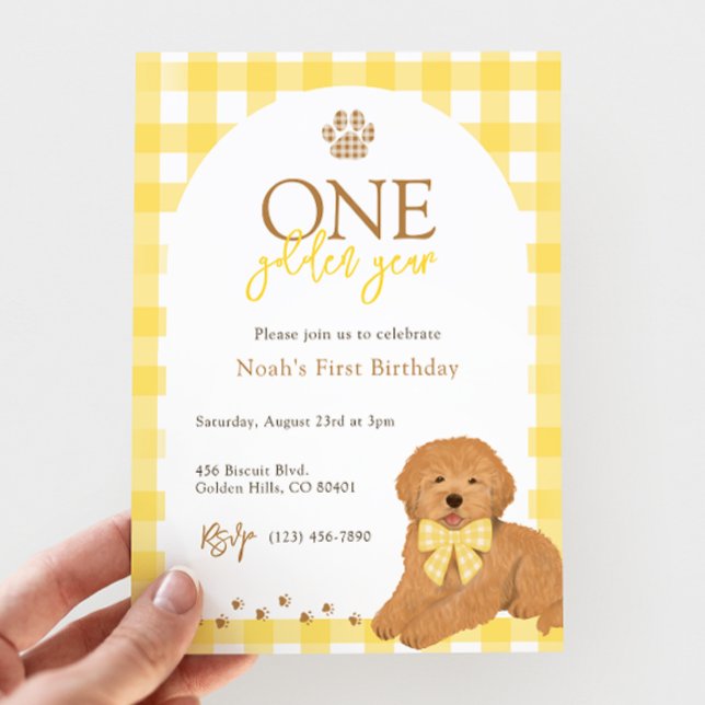 Goldendoodle Gul Gingham Första Födelsedag Inbjudningar (Skapare uppladdad)