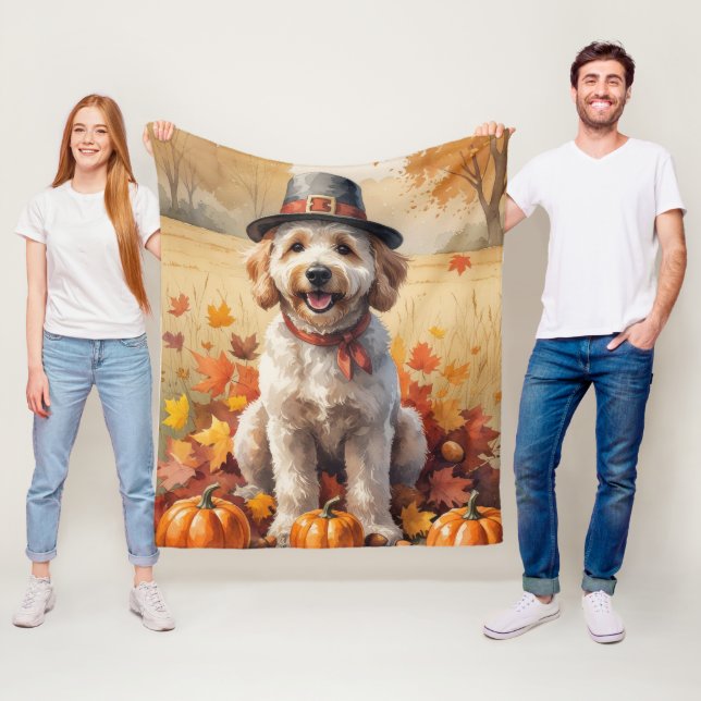 Goldendoodle i höstlöv Thanksgiving Konst Fleecefilt (På plats)