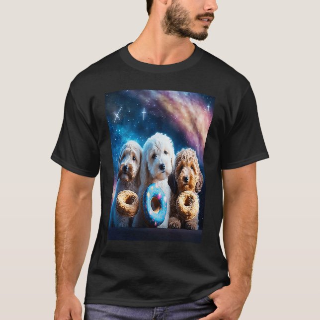 Goldendoodle in space with Donuts Cute Doodle Boys T Shirt (Framsida)
