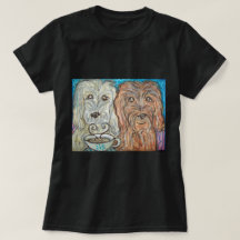 GOLDENDOODLE som dricker kaffekonst