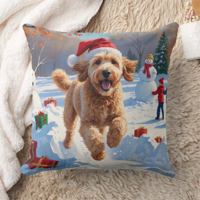 Goldendoodle springer i snö med julhatt kudde (Filt)