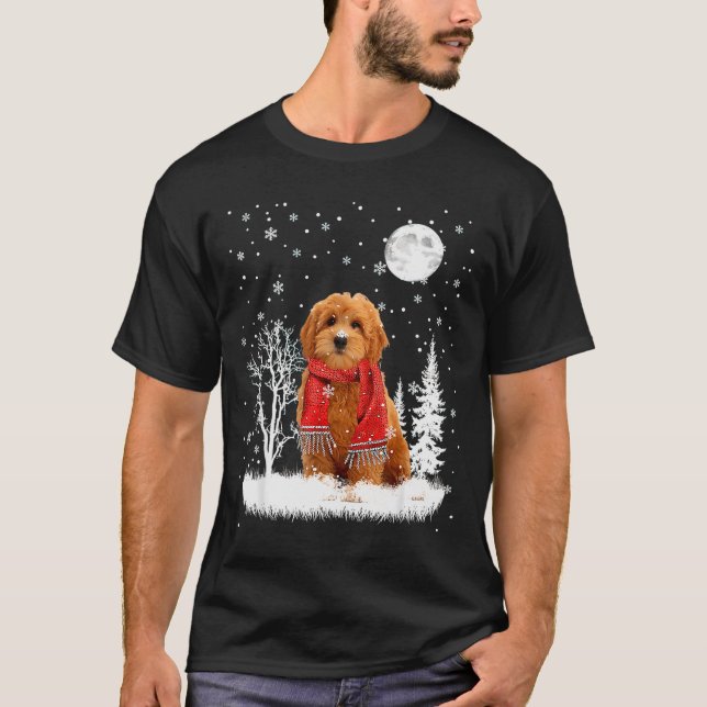 Goldendoodle Under Moonlight Snow Christmas Pajama T Shirt (Framsida)